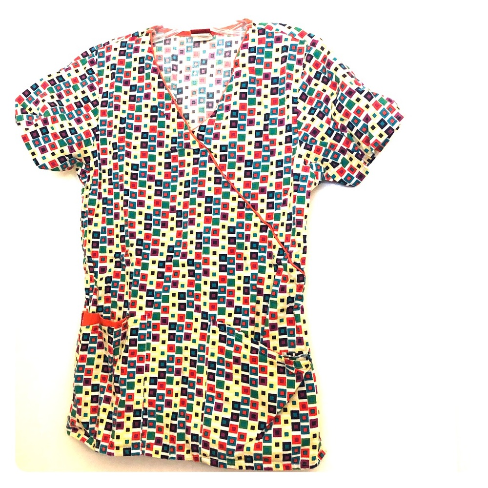 268. Dickies Scrub Top multicolored squares